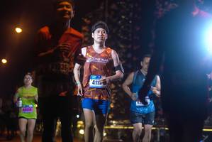 BIB: 411, 44438
                            <button type="button" onclick="openModal(18281276)" class="btn btn-primary btn-sm float-right btn-popup" data-toggle="modal" data-target=".modal-high-quality">
                        <i class="fas fa-shopping-cart"></i> Add to Cart
                    </button>
                                            <button type="button" onclick="isThisMe(18281276, true)" class="btn btn-success btn-sm float-right btn-popup btn-isme hidden" data-toggle="tooltip" data-placement="bottom" title="นี่คือรูปของคุณใช่ไหม คลิกที่นี่เพื่อเอาเข้าอัลบั้ม">
                        <i class="fas fa-plus"></i> Add to album
                    </button>
                    <button type="button" onclick="isThisMe(18281276, false)" class="btn btn-warning btn-sm float-right btn-popup btn-isnotme hidden">
                        <i class="fas fa-ban"></i> Remove from album
                    </button>